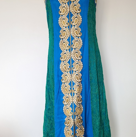 Anarkali 3 piece Suit - Picture 3 of 14